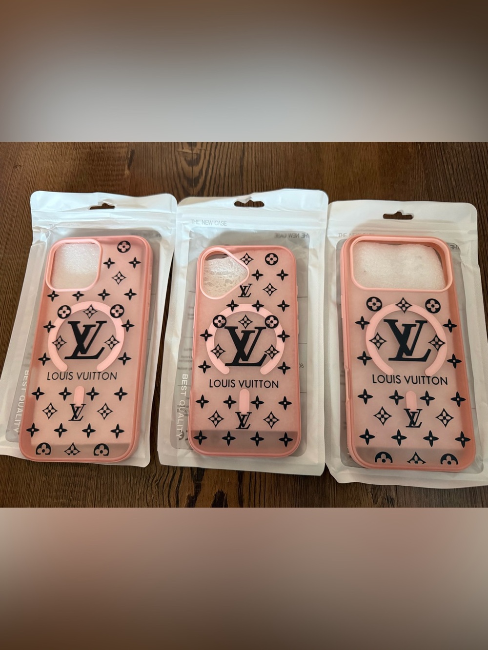 FASHION Apple iPhone Mag Safe Phone Case - Picture 3 of 4